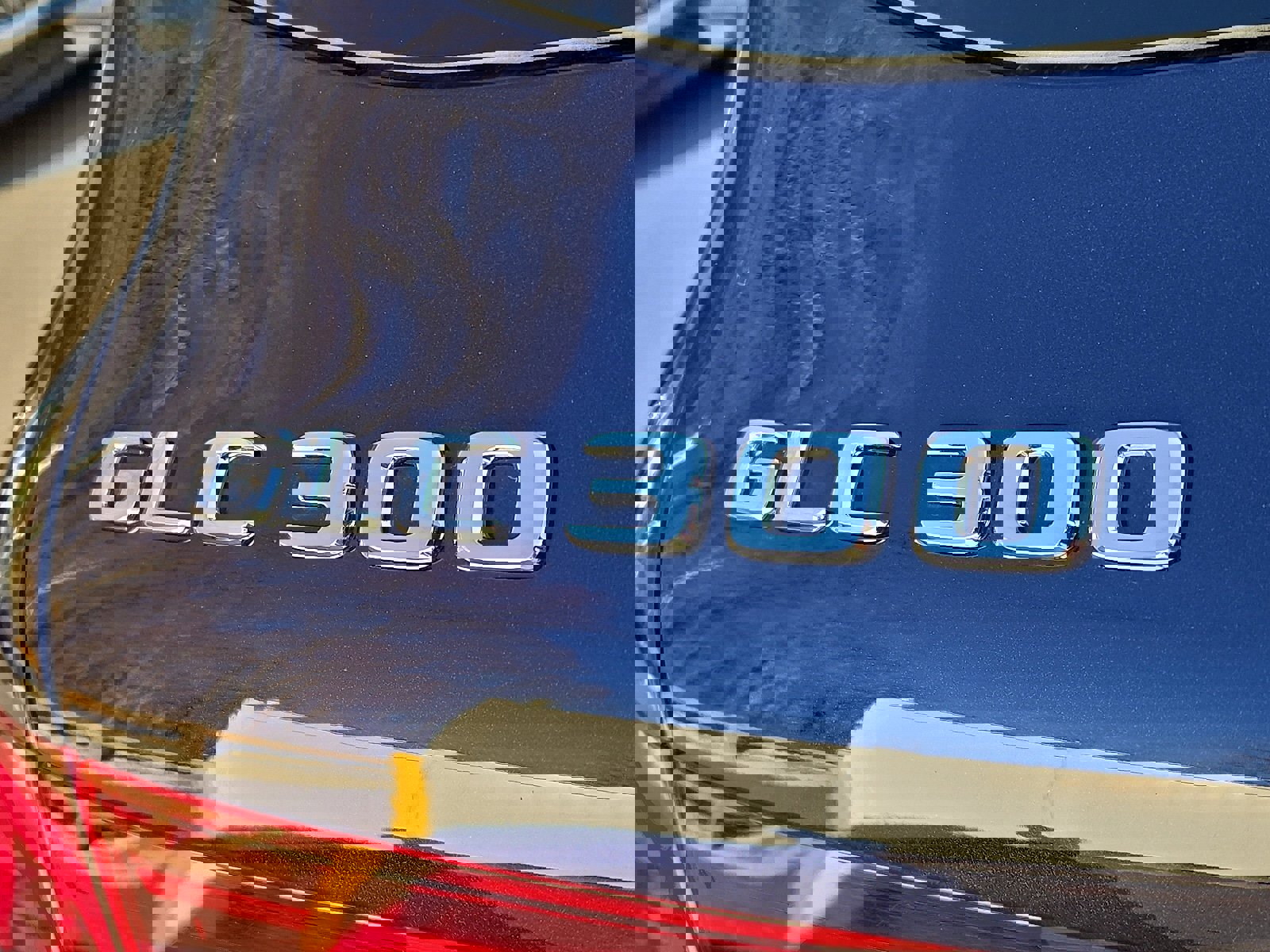 Used 2022 Mercedes-Benz GLC 300 4MATIC image 31