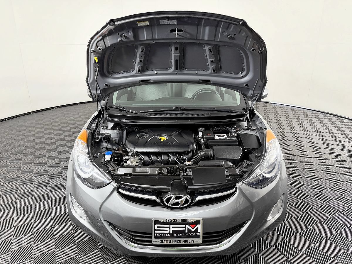 Used 2013 Hyundai Elantra GLS w/ Preferred Pkg FWD image 19