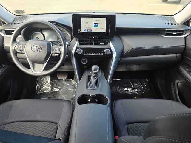 Used 2023 Toyota Venza LE AWD/4WD image 18