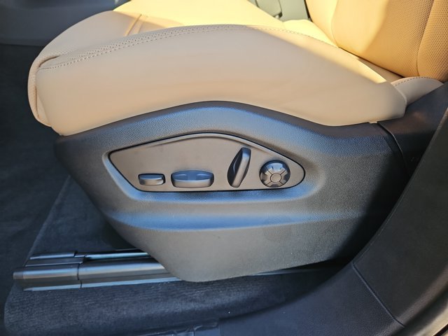 New 2026 Porsche Cayenne AWD/4WD image 24