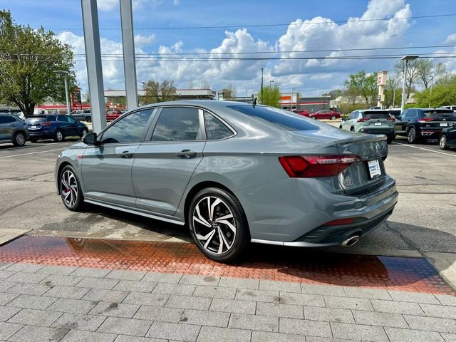 Used 2024 Volkswagen Jetta GLI Autobahn FWD image 5