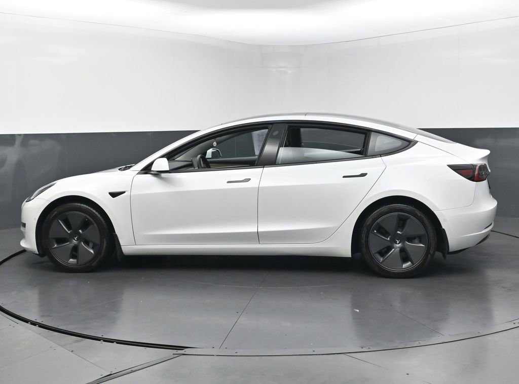 Used 2022 Tesla Model 3 Long Range AWD/4WD image 7