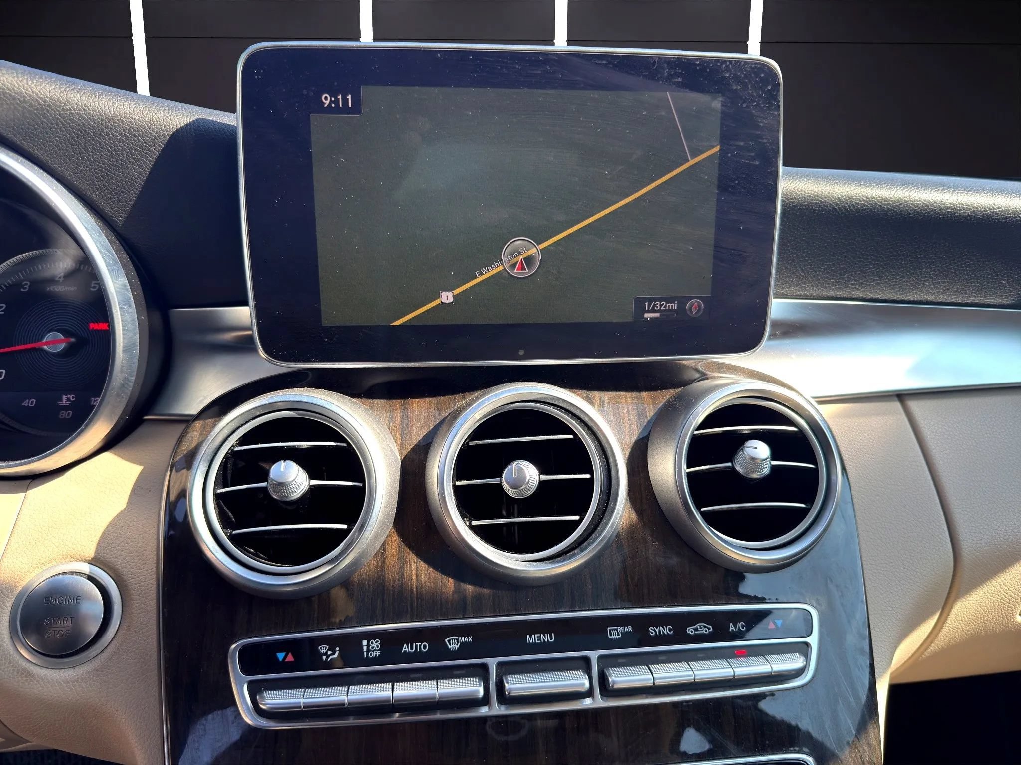 Used 2017 Mercedes-Benz C 300 4MATIC Sedan image 18