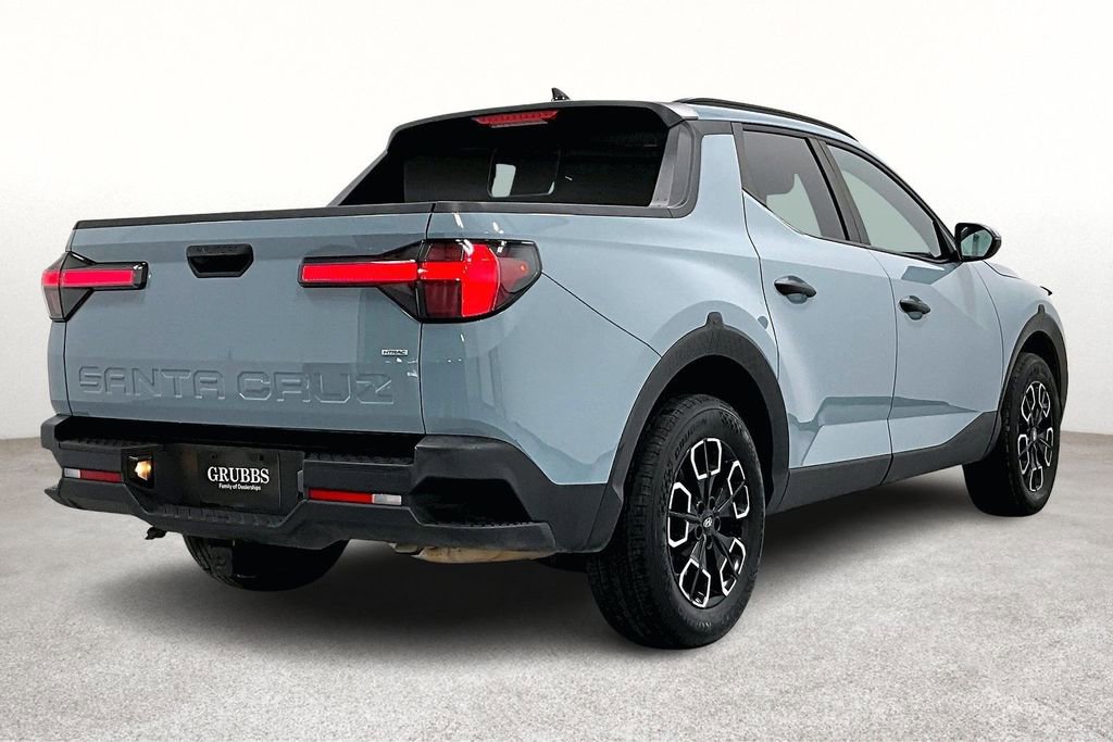 Used 2023 Hyundai Santa Cruz SEL w/ Activity Package image 2