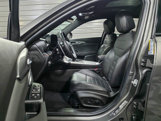 Used 2024 Dodge Hornet R/T Plus w/ Tech Pack Plus w/o Parking image 13
