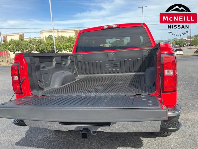Used 2017 Chevrolet Silverado 1500 LT w/ All Star Edition image 33