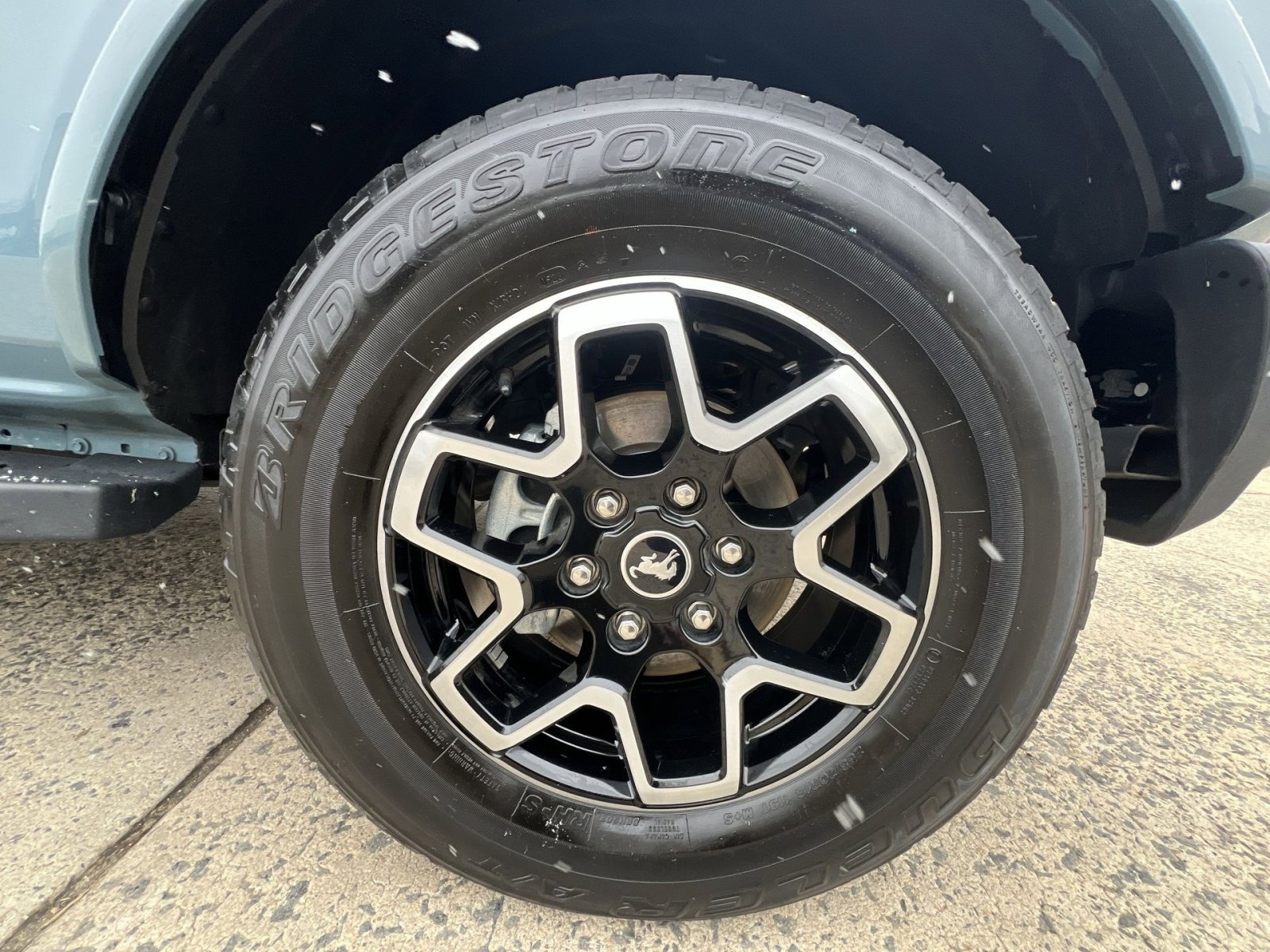 Used 2023 Ford Bronco Outer Banks image 12