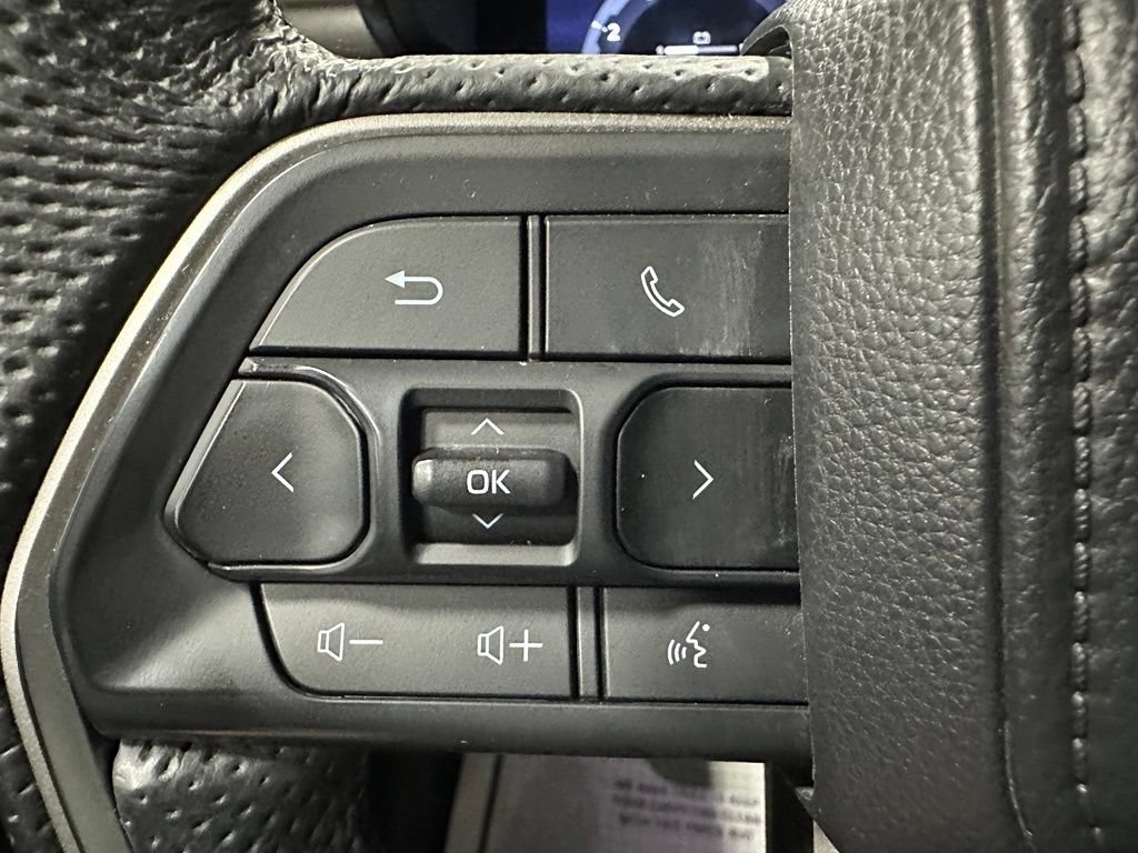 Used 2026 Toyota Tacoma TRD Off-Road AWD/4WD image 19