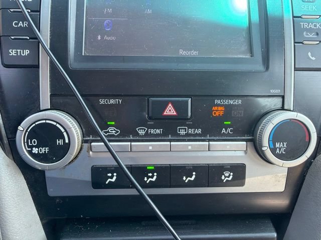 Used 2014 Toyota Camry LE FWD image 13