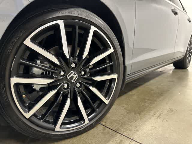 Used 2025 Honda Accord Touring image 28