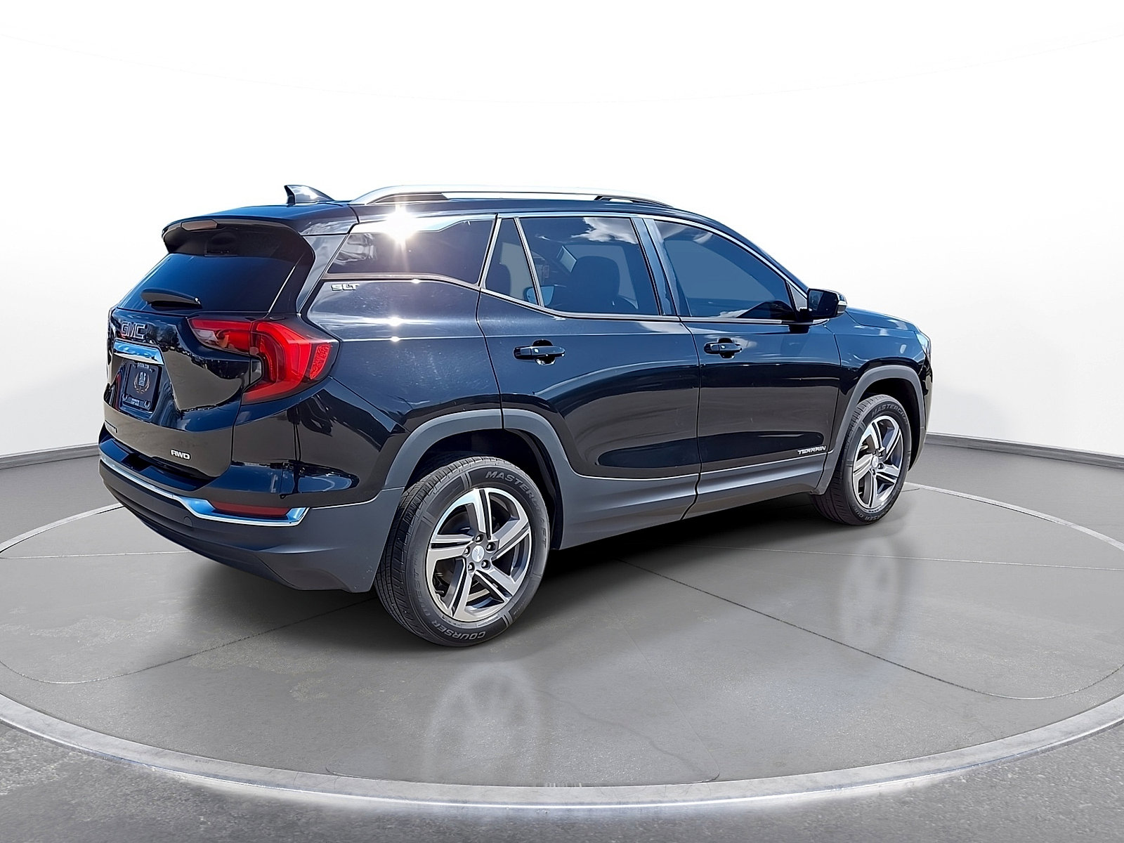 Used 2018 GMC Terrain SLT w/ Preferred Package AWD/4WD image 8