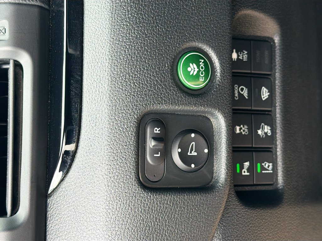 Used 2023 Honda Ridgeline Black Edition image 10