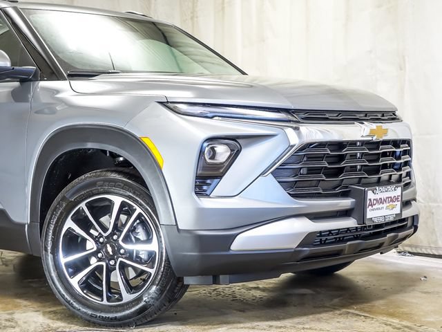 New 2026 Chevrolet TrailBlazer LT w/ LT Cold Weather Package AWD/4WD image 3