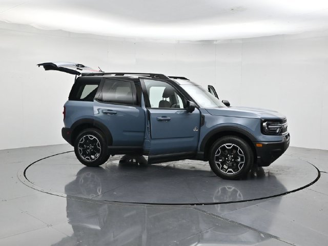 New 2026 Ford Bronco Sport Outer Banks w/ Outer Banks Tech Package+ AWD/4WD image 57