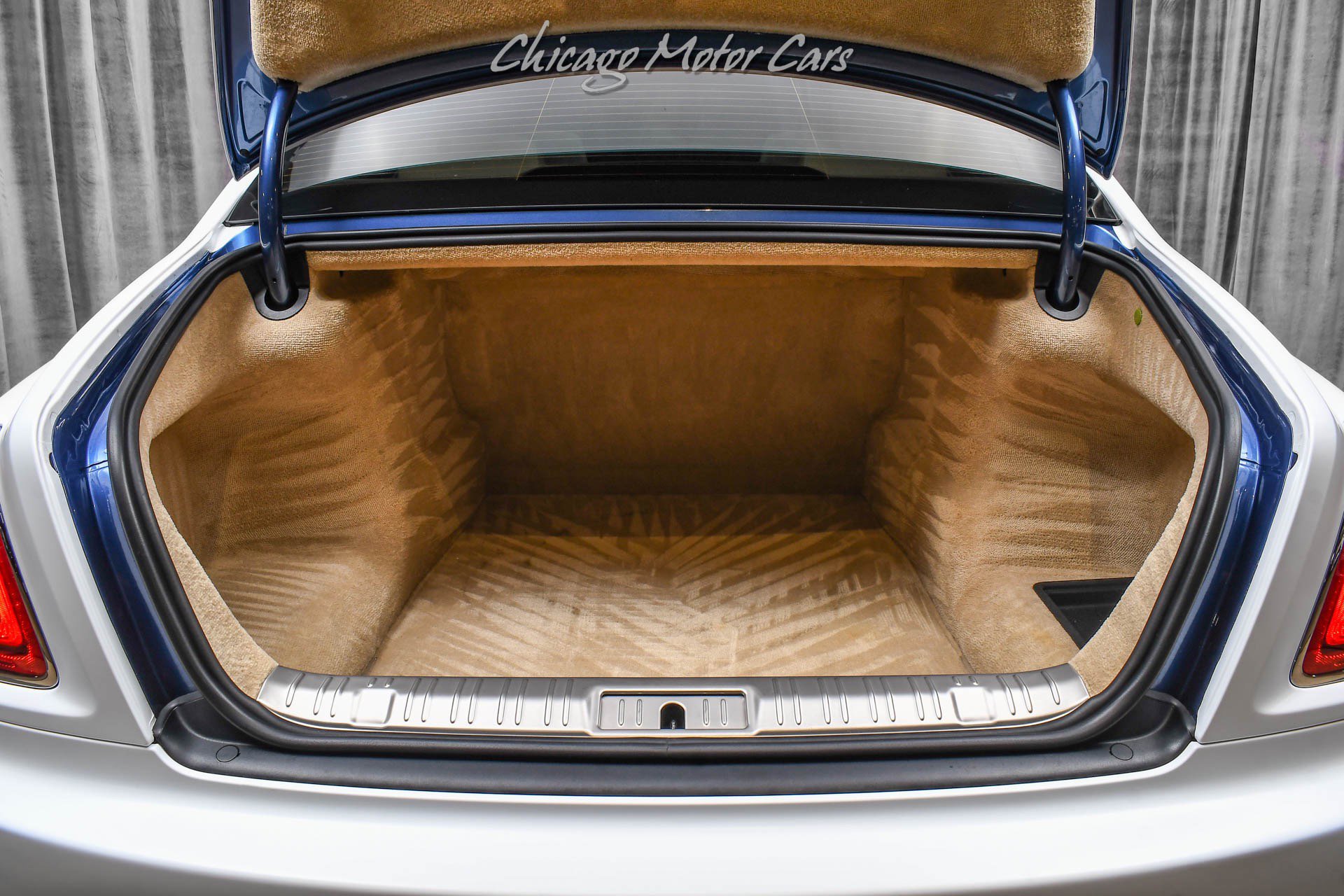 Used 2012 Rolls-Royce Ghost Sedan Panoroof Starlight Headl image 61