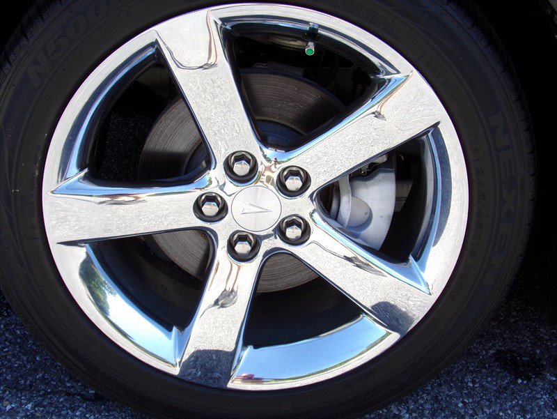 Used 2007 Pontiac Solstice Convertible w/ Premium Package RWD image 26