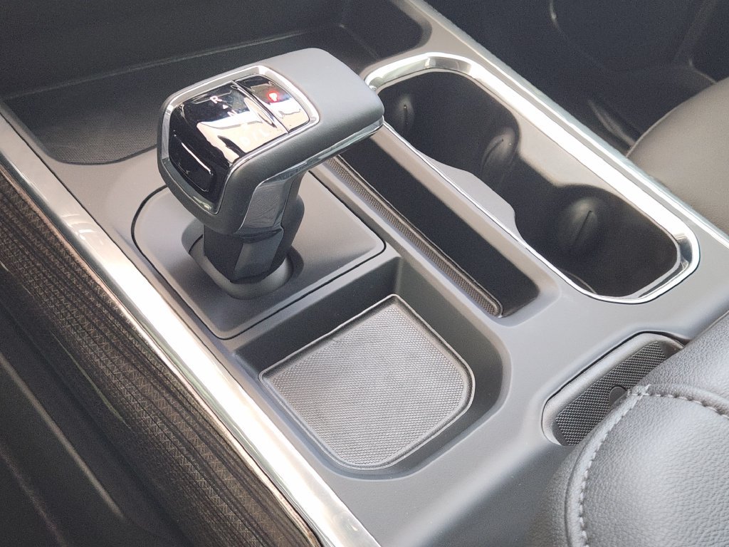 New 2026 Chevrolet Silverado 1500 RST AWD/4WD image 16