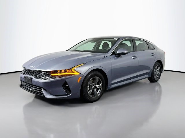 Used 2023 Kia K5 LXS FWD image 4