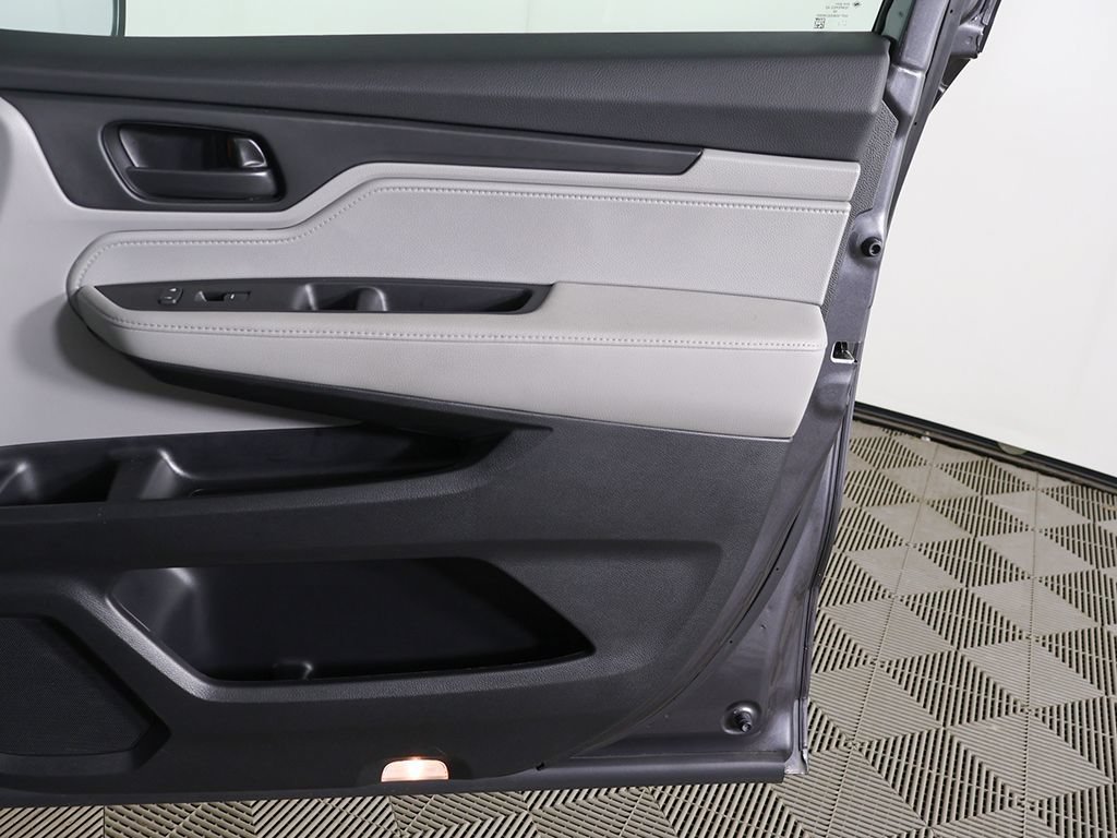 Used 2019 Honda Odyssey EX-L image 25