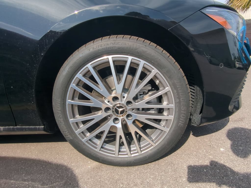 Certified 2025 Mercedes-Benz CLA 250 4MATIC image 23