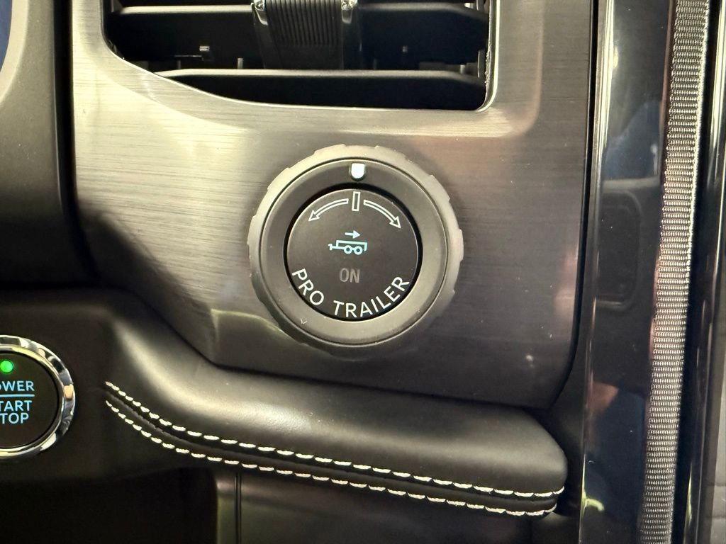 New 2025 Ford F150 Lightning Platinum image 37