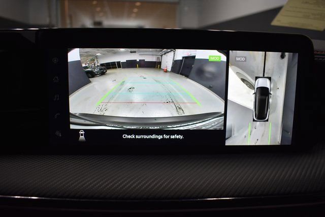 Certified 2025 Nissan Kicks SR image 22