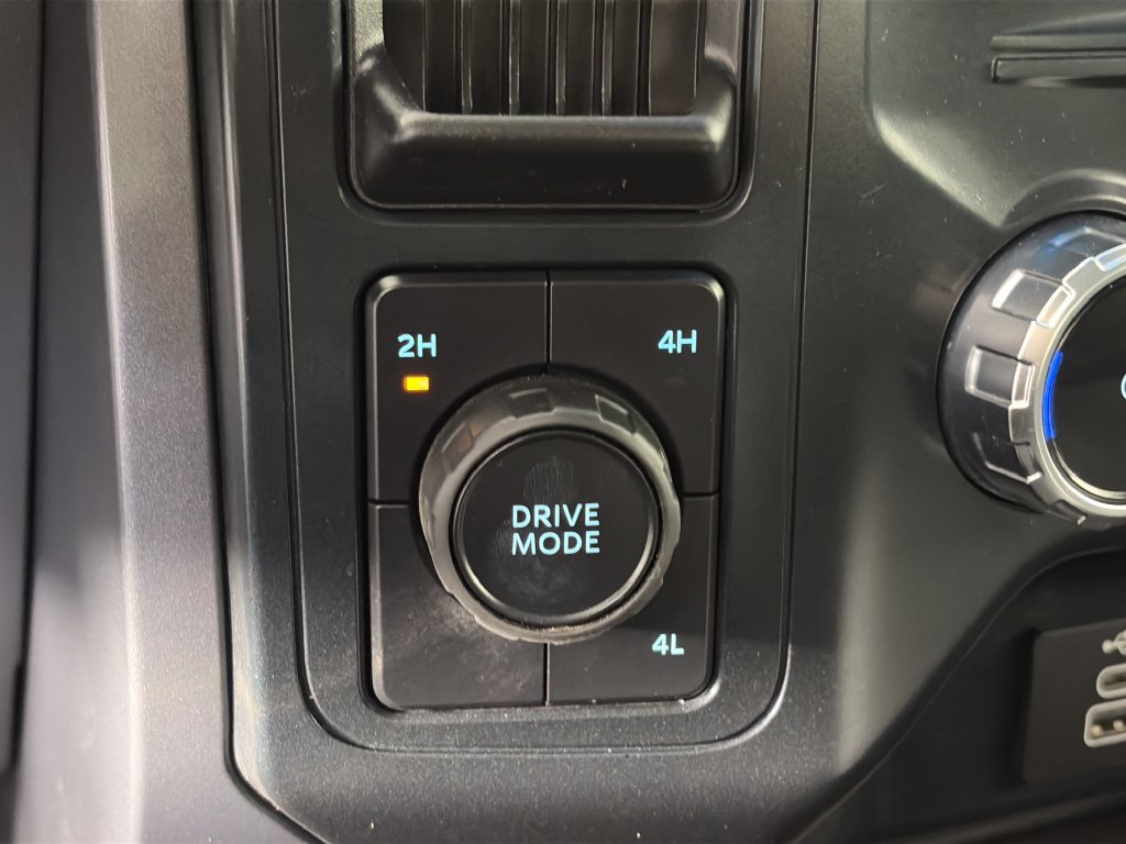 Used 2025 Ford F150 XLT w/ Equipment Group 301A Standard AWD/4WD image 22