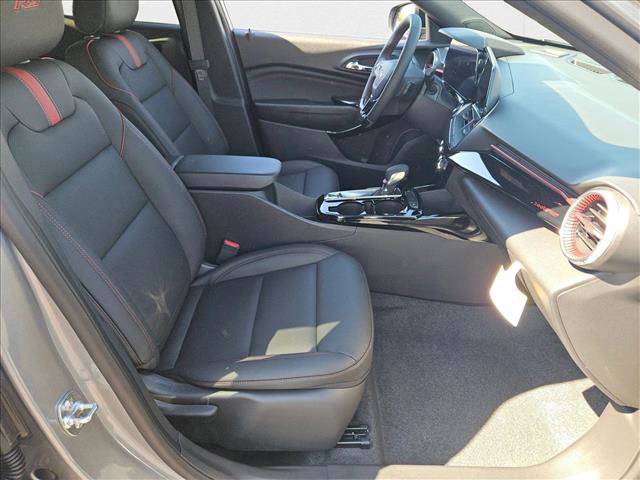 New 2026 Chevrolet Trax RS w/ Driver Confidence Package image 18