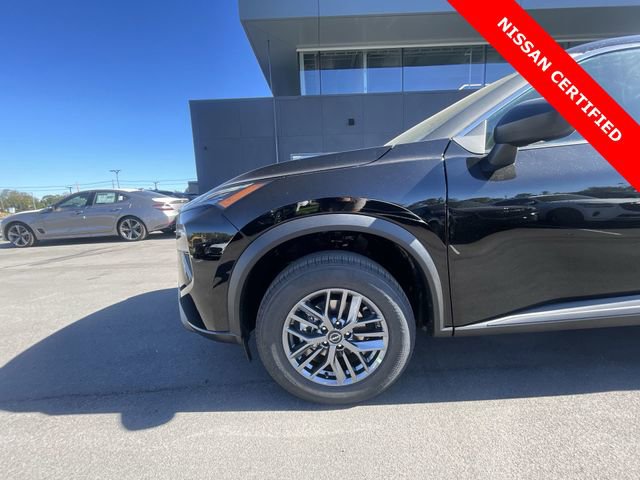 Certified 2025 Nissan Rogue S image 10