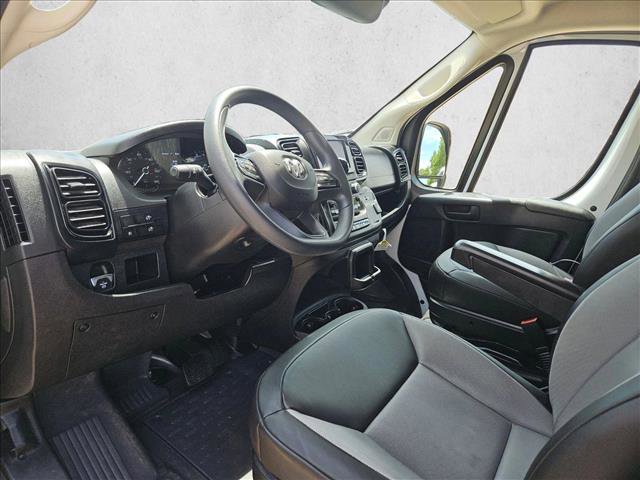 Used 2026 RAM ProMaster 2500 w/ Convenience Group FWD image 13