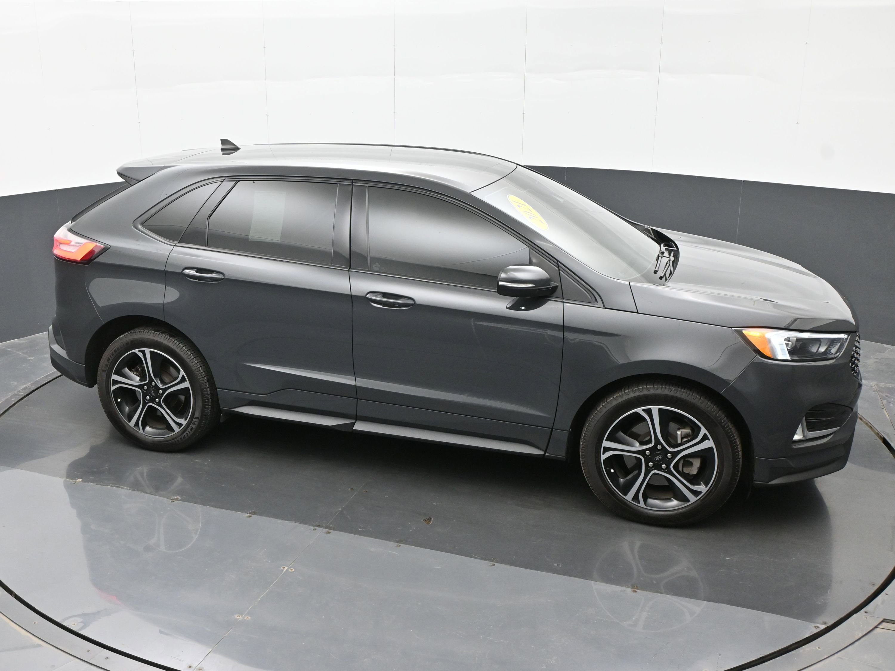 Used 2021 Ford Edge ST AWD/4WD image 32