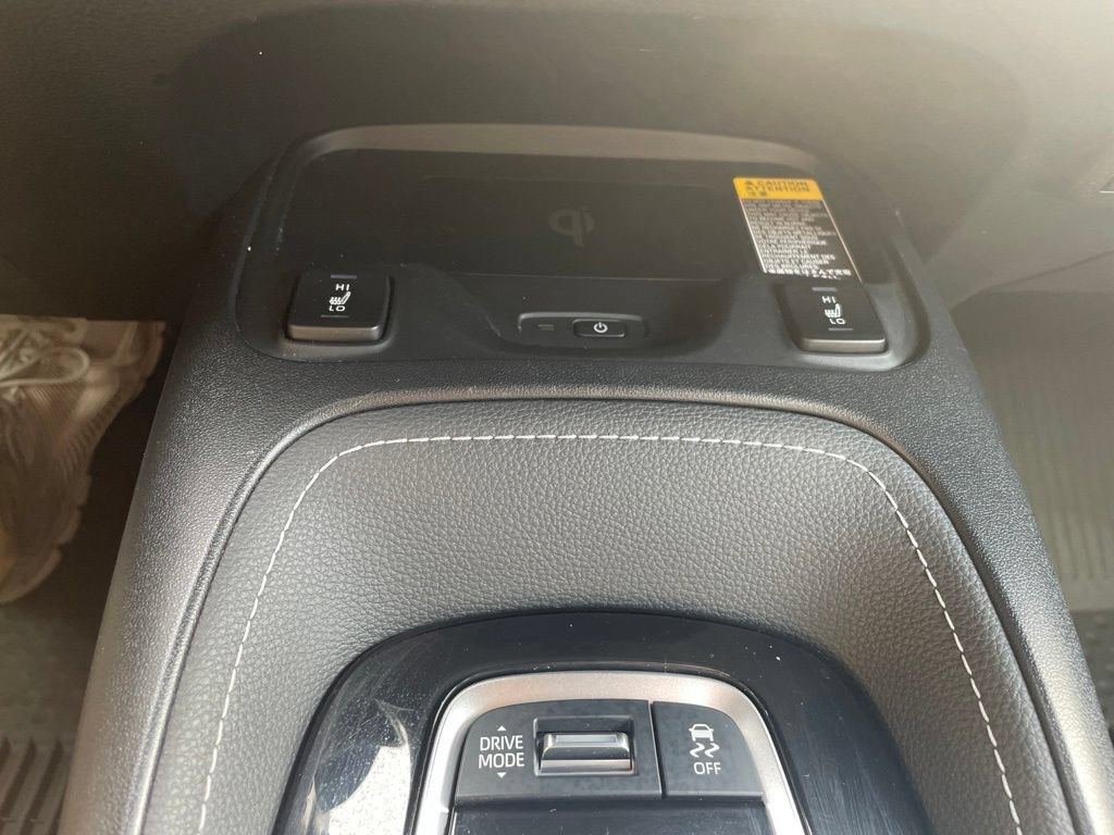 Used 2023 Toyota Corolla XSE FWD image 22