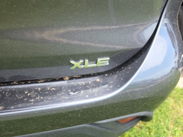 Used 2023 Toyota Highlander XLE AWD/4WD image 15