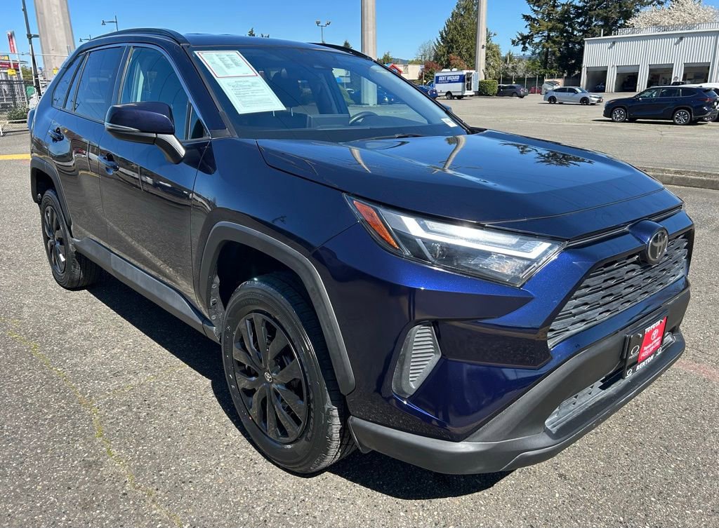 Certified 2022 Toyota RAV4 XLE image 3