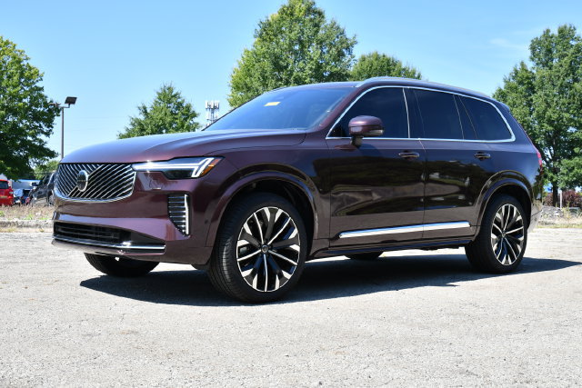 New 2026 Volvo XC90 B6 Plus w/ Protection Package AWD/4WD image 3
