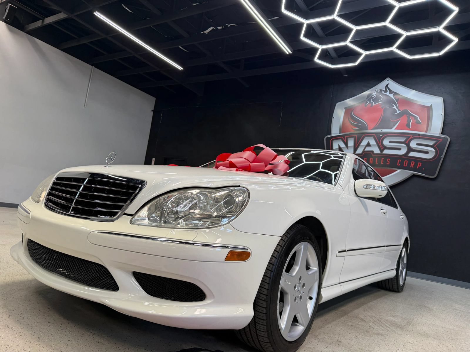 Used 2006 Mercedes-Benz S 500 image 3