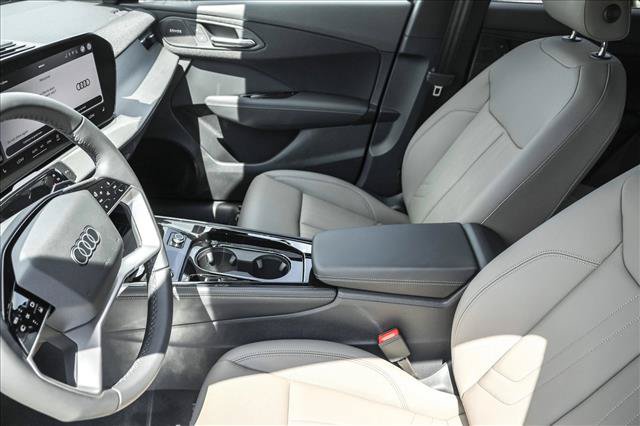 New 2026 Audi Q3 quattro 2.0T AWD/4WD image 11
