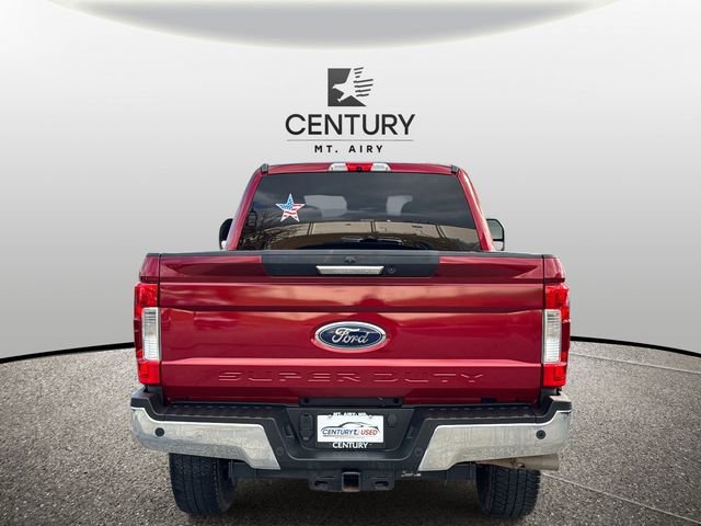 Used 2019 Ford F350 Lariat w/ Lariat Value Package image 3