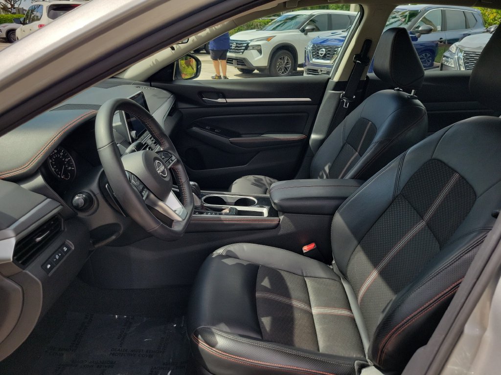 Certified 2024 Nissan Altima 2.5 SR FWD image 21