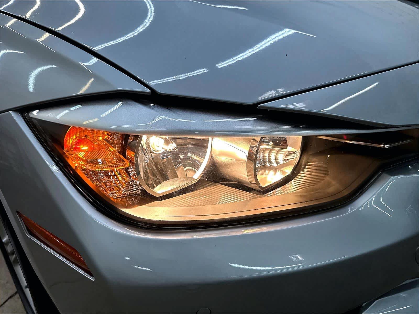 Used 2015 BMW 328i Sedan RWD image 30