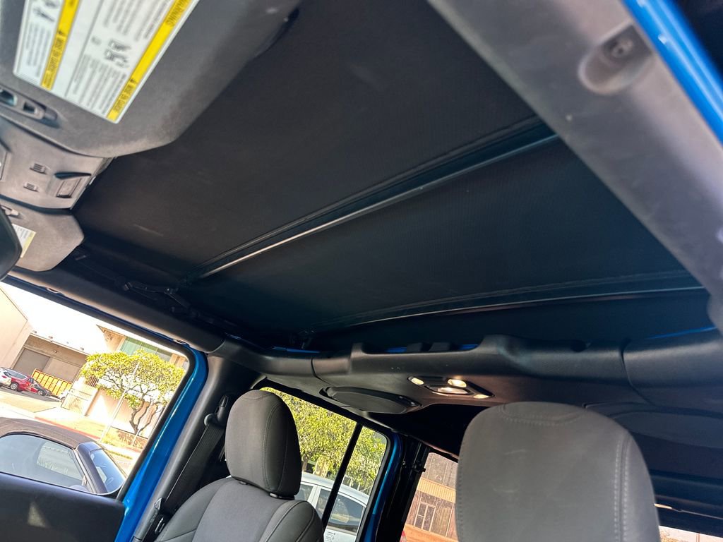 Used 2022 Jeep Wrangler Unlimited Sport image 20