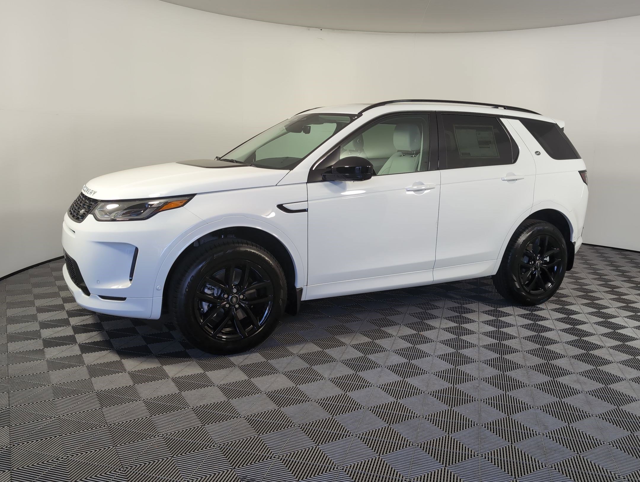 New 2025 Land Rover Discovery Sport S