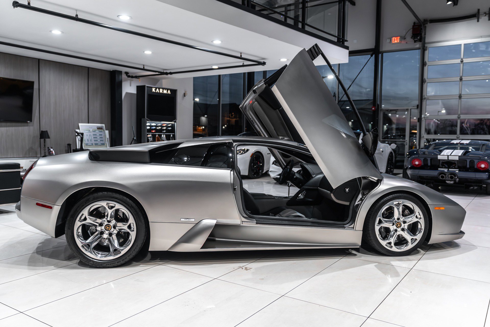 Used 2005 Lamborghini Murcielago Coupe image 49