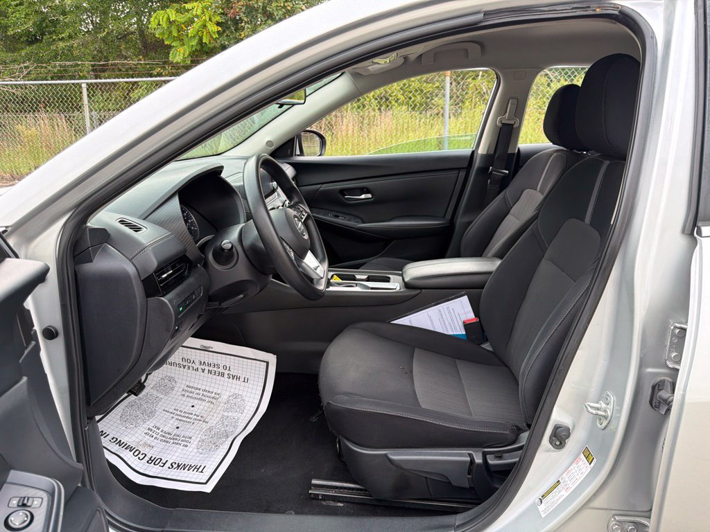 Used 2023 Nissan Sentra SV FWD image 21