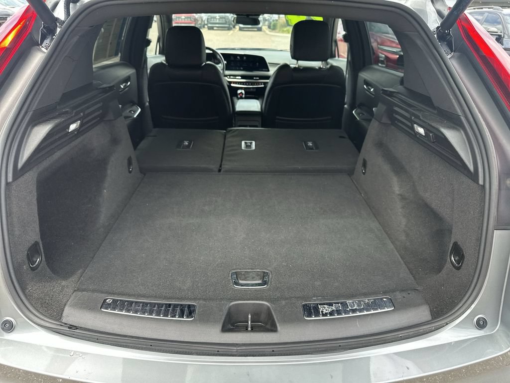Used 2024 Cadillac XT4 Premium Luxury FWD image 21