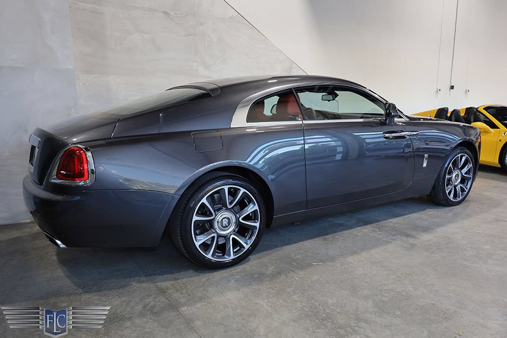 Used 2019 Rolls-Royce Wraith RWD image 6