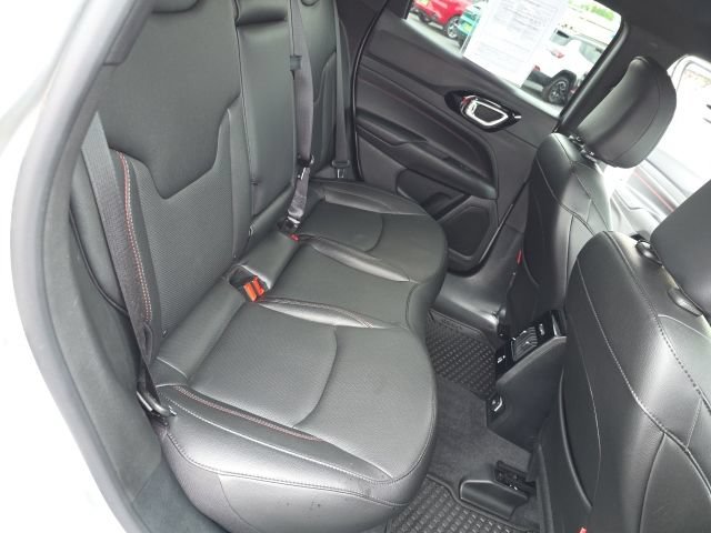 Used 2024 Jeep Compass Trailhawk w/ Trailhawk Elite Group AWD/4WD image 46