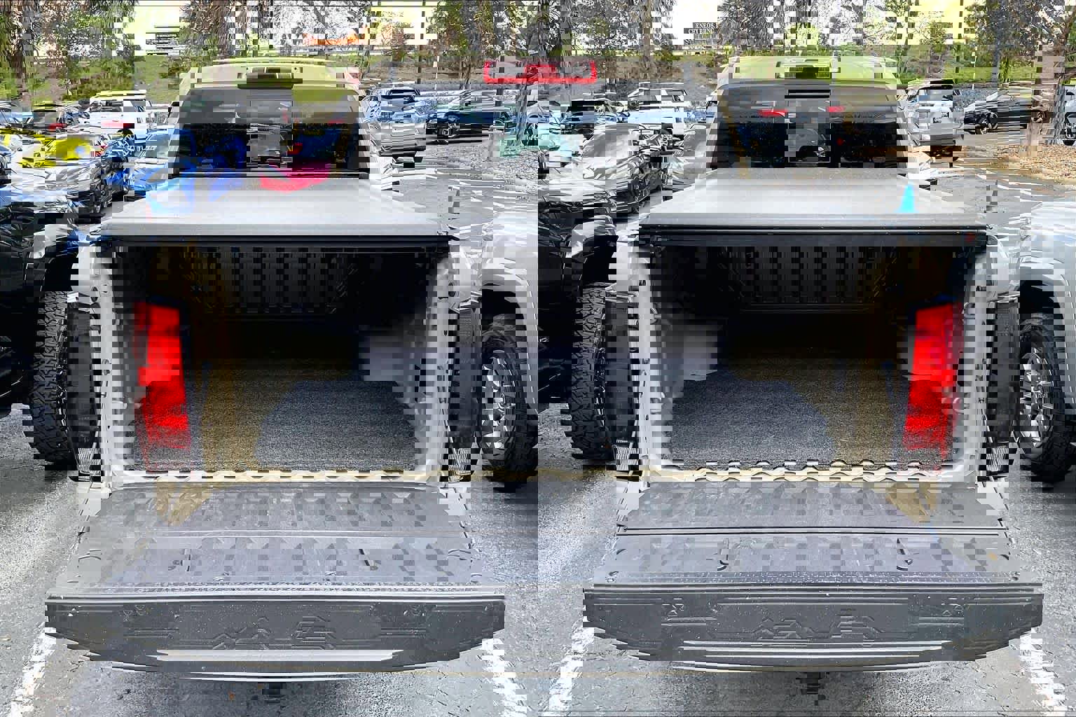 Certified 2024 Chevrolet Colorado Trail Boss w/ Technology Package image 34