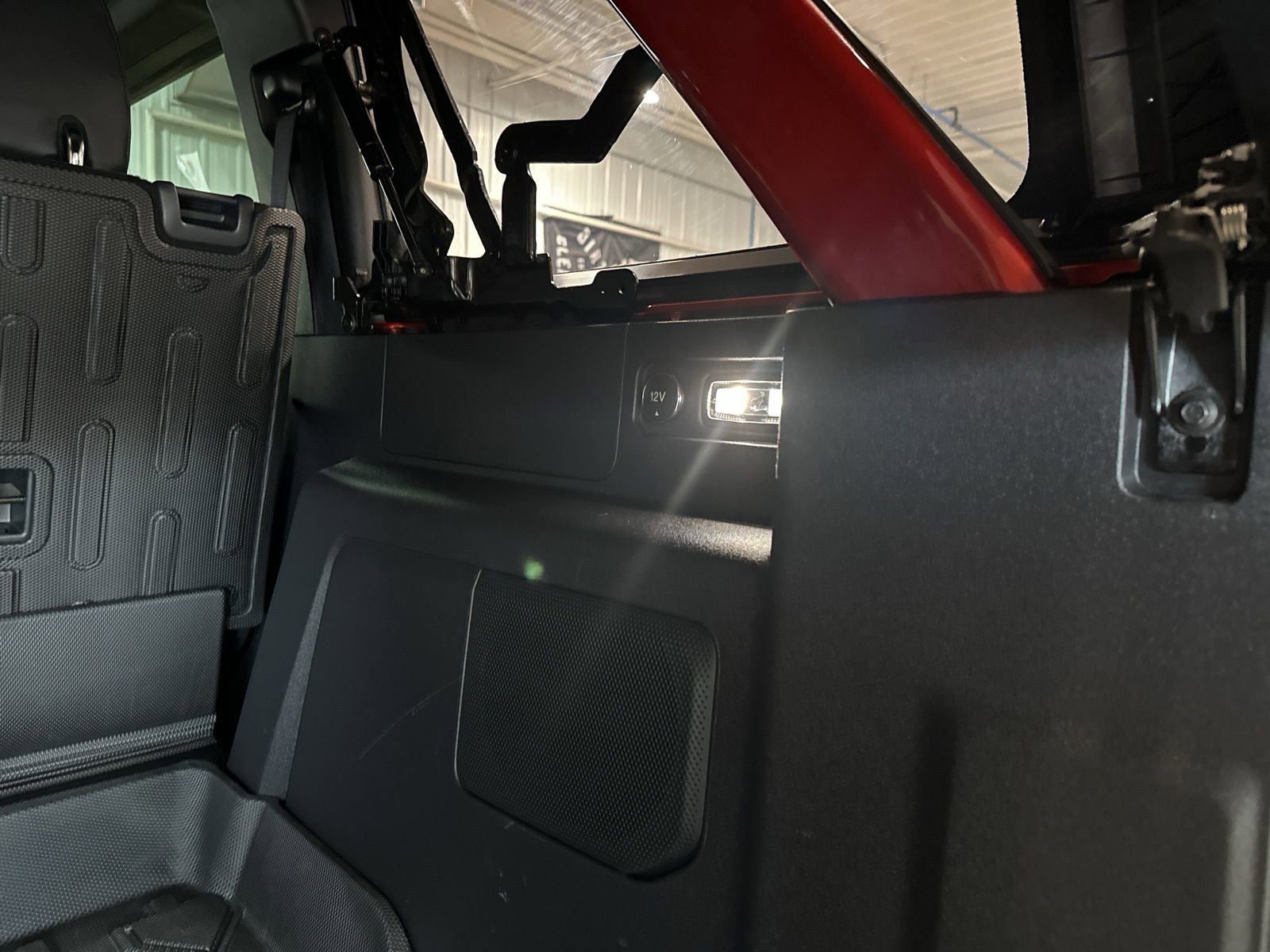 Used 2023 Ford Bronco Wildtrak image 29