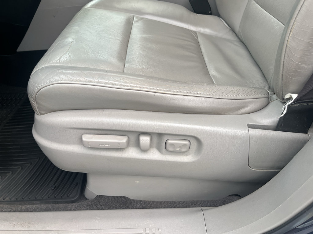 Used 2011 Honda Pilot Touring image 31